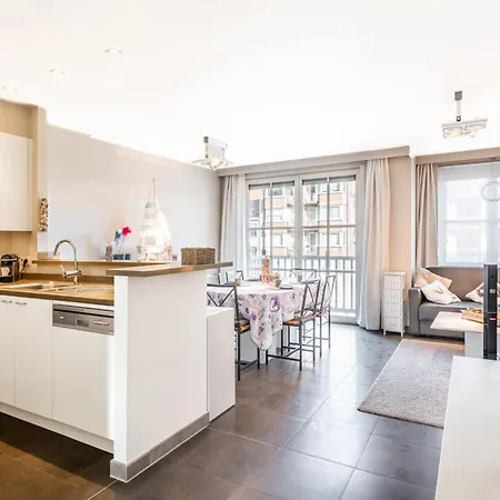 By The Coast With Sunny Terrace *