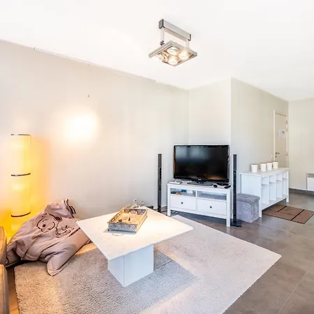 Appartamento By The Coast With Sunny Terrace Oostduinkerke