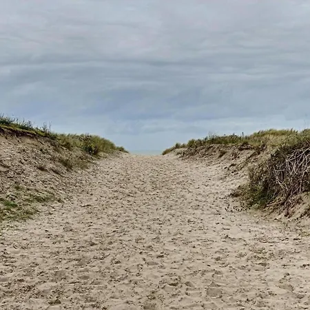 Gaul3 Within Walking Distance Of The Sea Apartment Oostduinkerke
